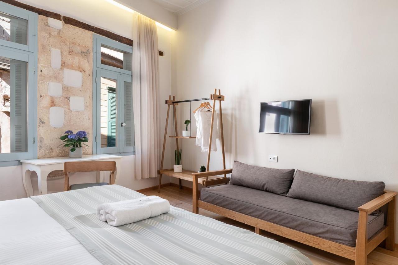 Hotel Off Chania  Bagian luar foto