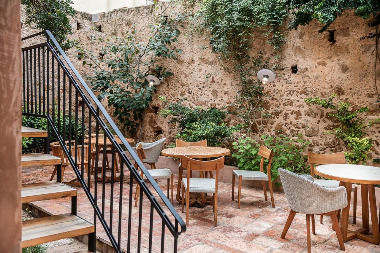 Hotel Off Chania  Bagian luar foto